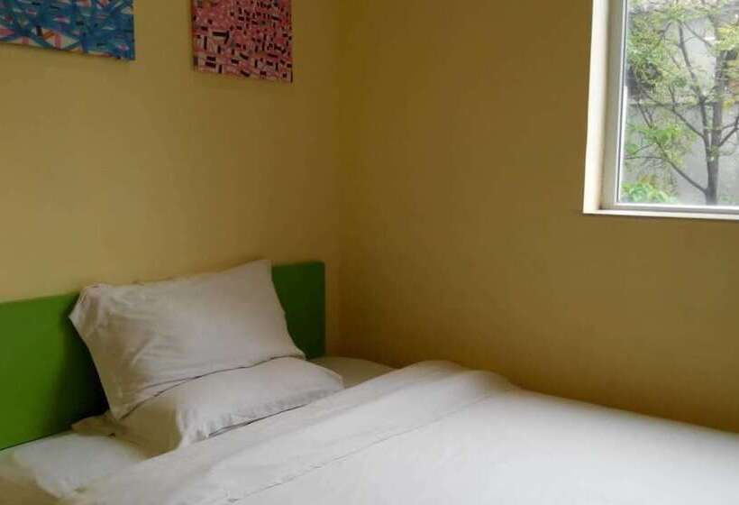 Yimi Hotel Changshou Metro Branch