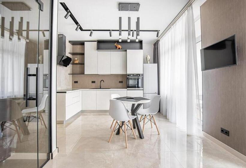 هاستل Arcadia Luxury Apartments