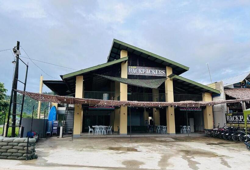 هاستل Camp Backpackers Port Barton