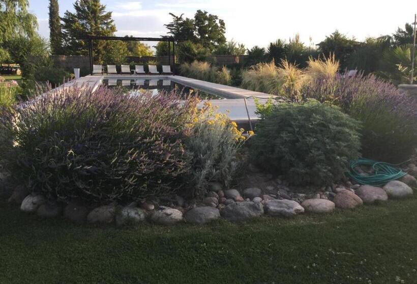 فندق صغير Finca La Puebla