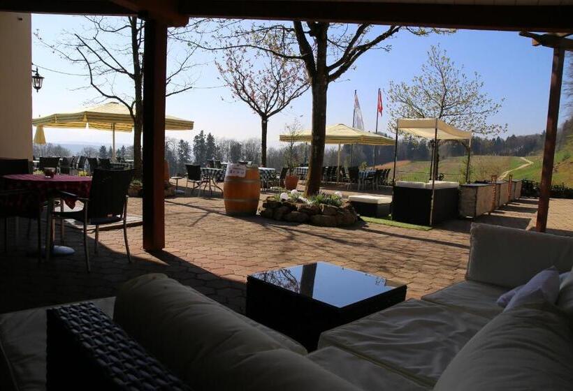 הוסטל Landgasthof Farnsburg