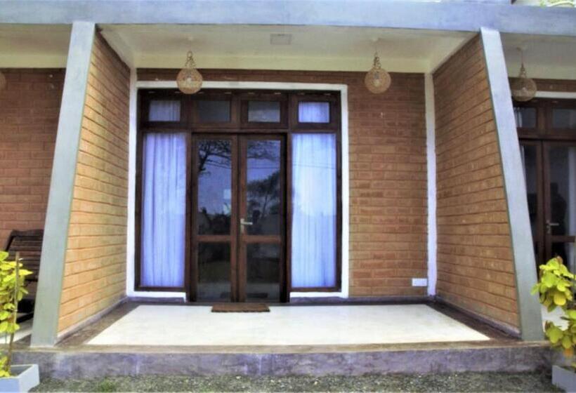 ユースホステル Thalalla Ocean View