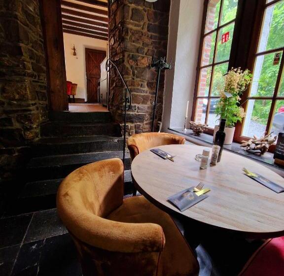 B&b La Source De La Géronstère