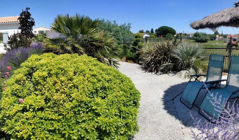 住宿加早餐  Chambres D Hôtes Aube De Lune