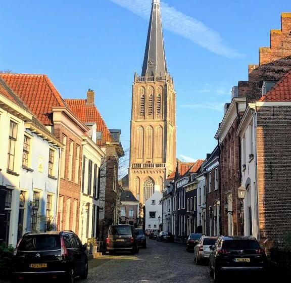 住宿加早餐 De Buurvrouw Nr.18