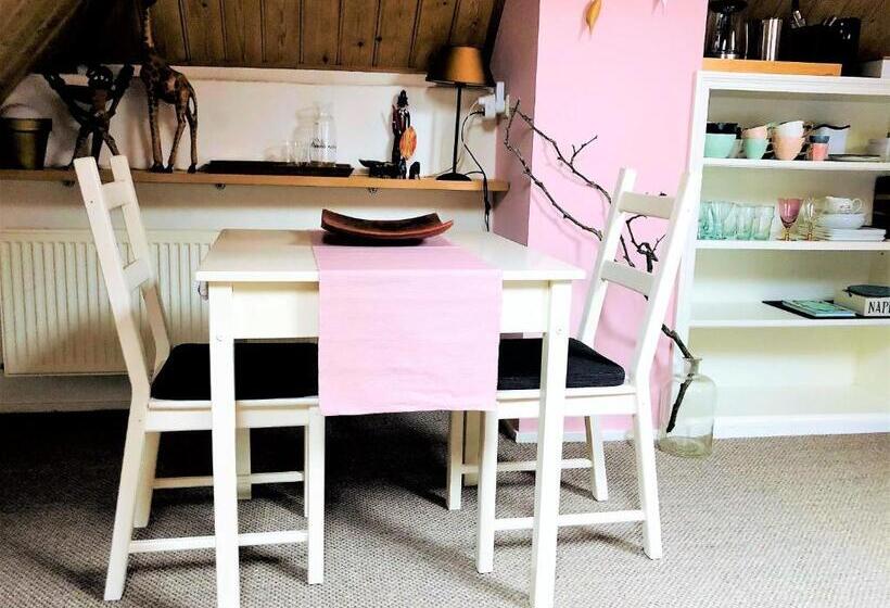 住宿加早餐 De Buurvrouw Nr.18