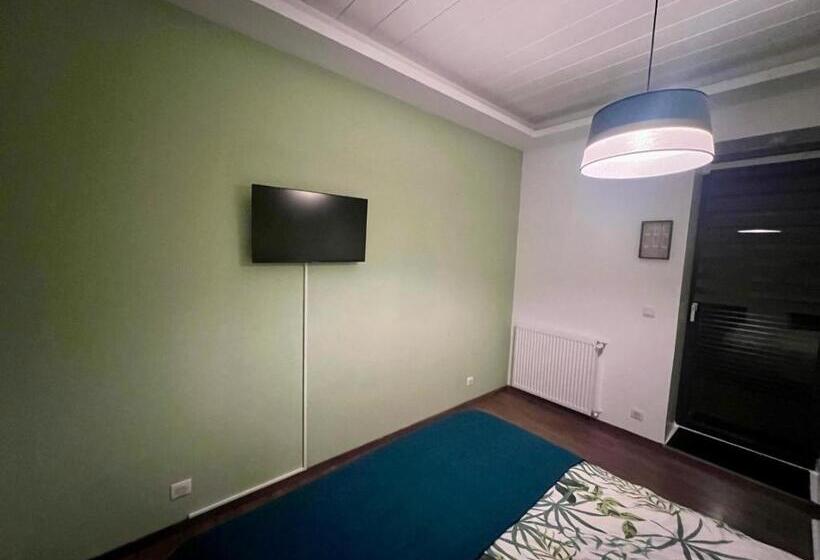 Bed and Breakfast De Tussenstop