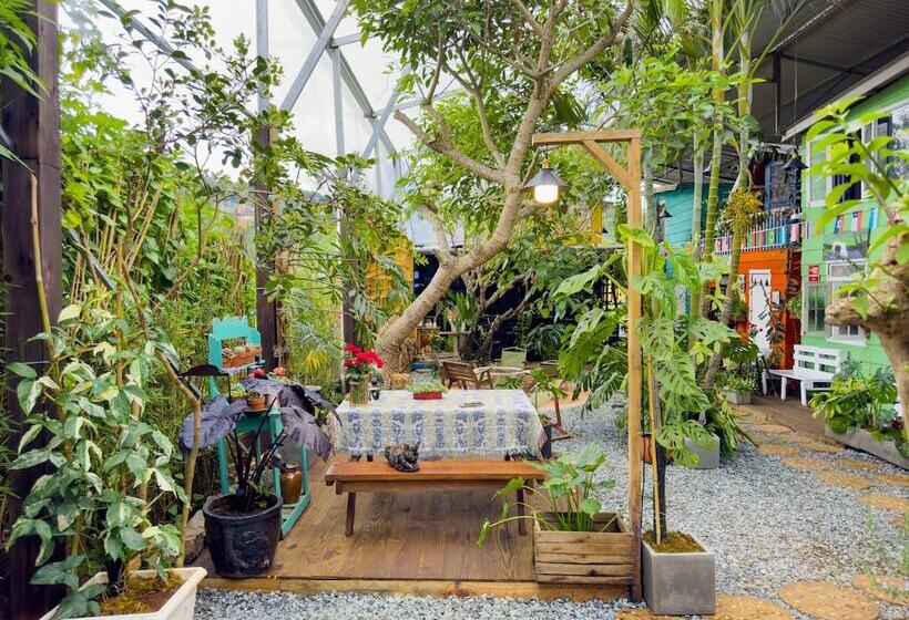 تختخواب و صبحانه Gio Homestay