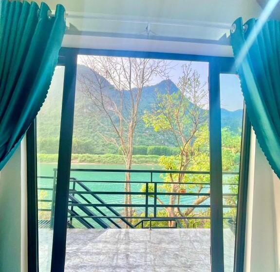 تختخواب و صبحانه Little Rock Homestay