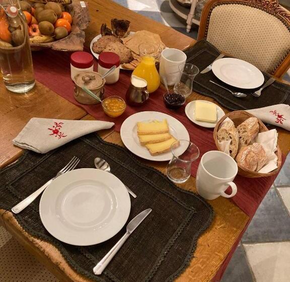 مبيت وإفطار Manoir De Kerledan