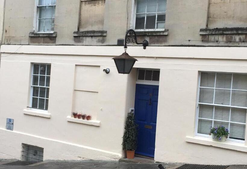 مبيت وإفطار Quiet Lower Floor 2 Bed City Apartment With Private Patio Garden