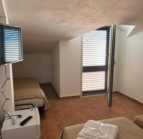 مبيت وإفطار Villa Loren