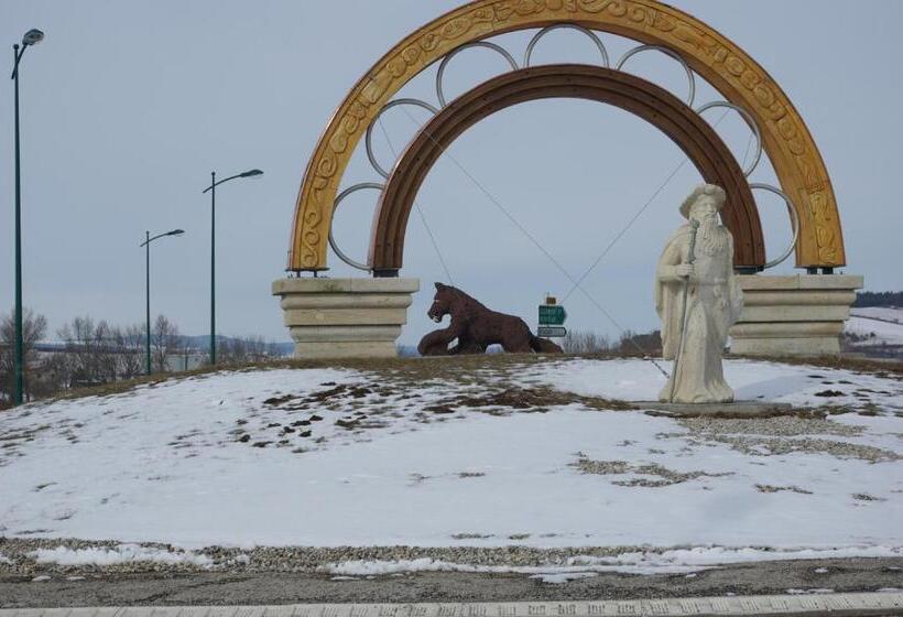 ベッドアンドブレックファースト Villa Loriline