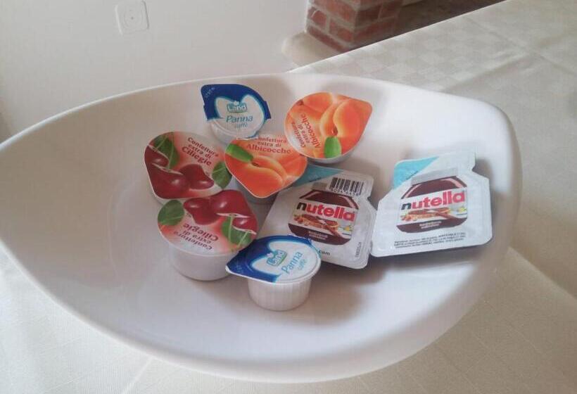 Bed & Breakfast Suite