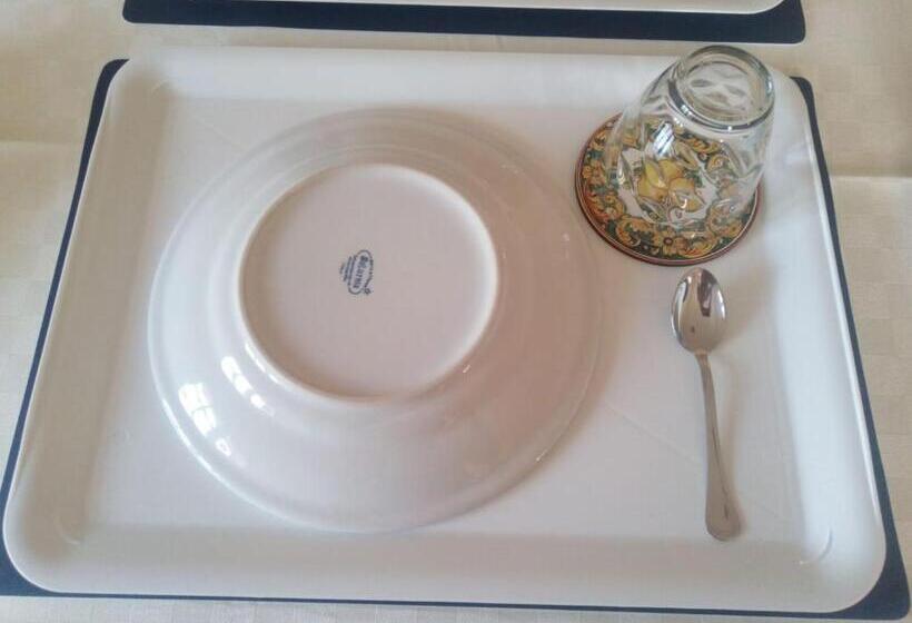 Bed & Breakfast Suite