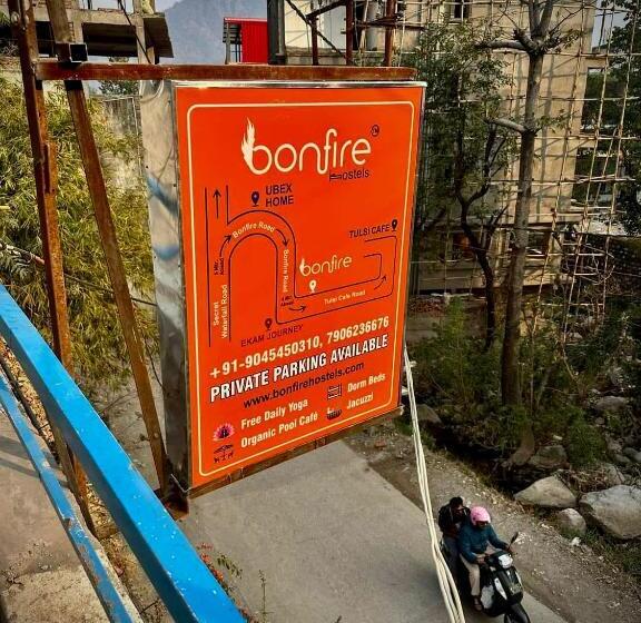 Bonfire Hostels Rishikesh