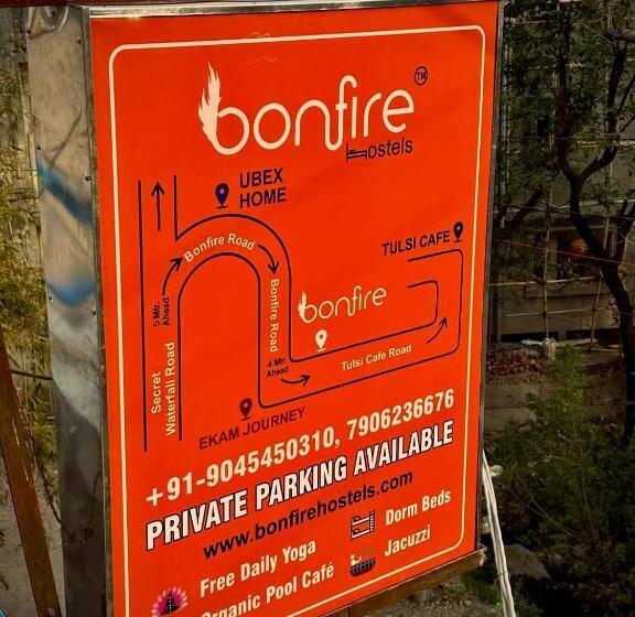 Bonfire Hostels Rishikesh