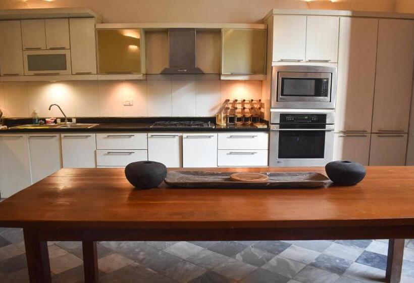 Casa Gaitana - Alma Hotels