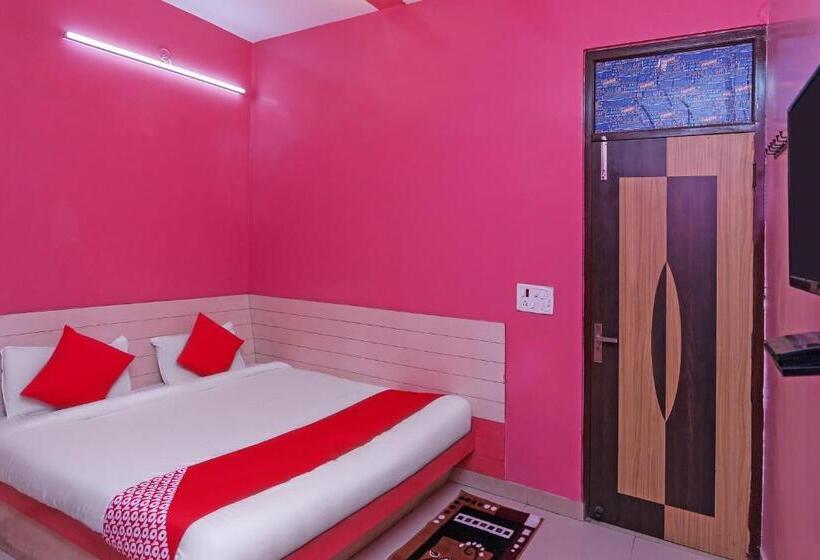 Flagship Hotel Owish