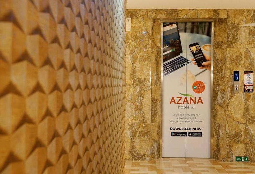 Front One Hotel Sragen