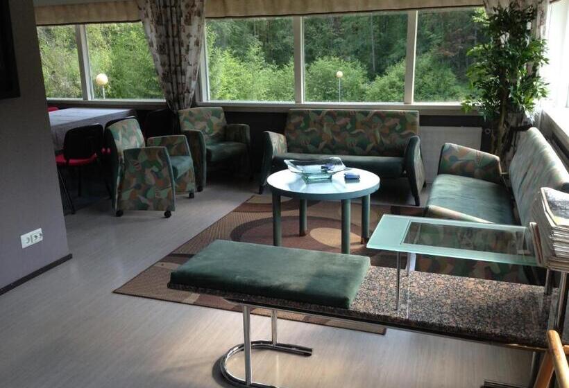 Hostelli Kuninkaankartano