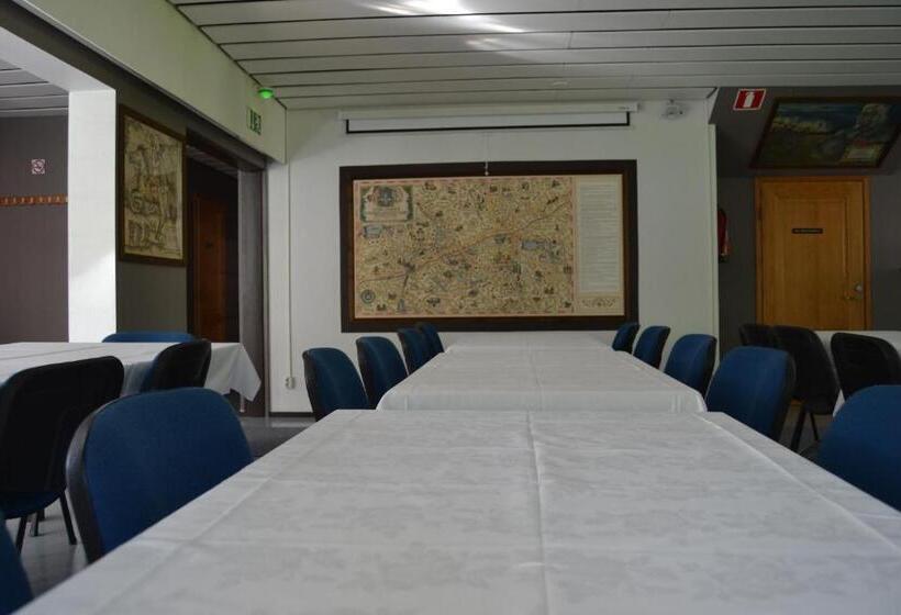 Hostelli Kuninkaankartano