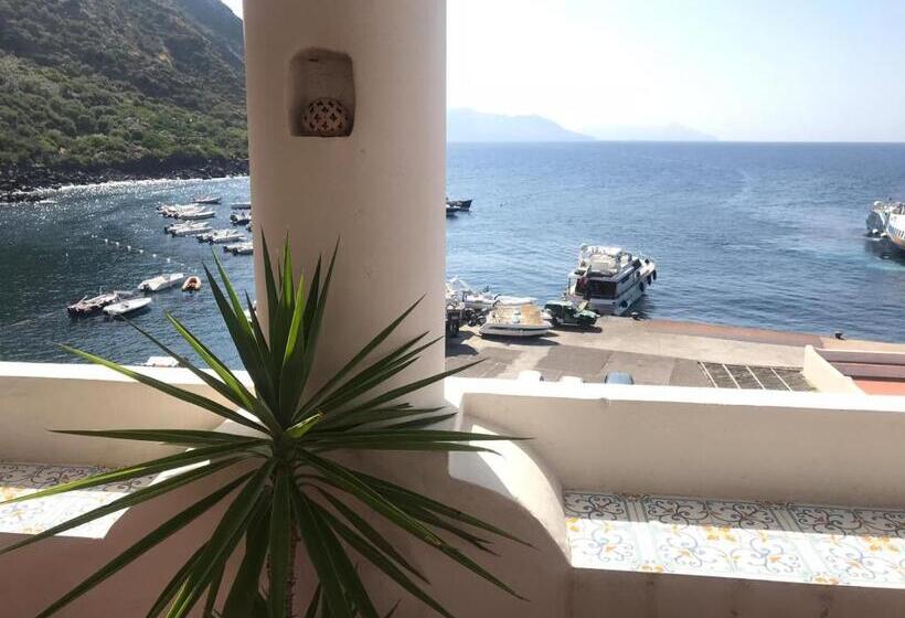 Hotel Albergo Seaside