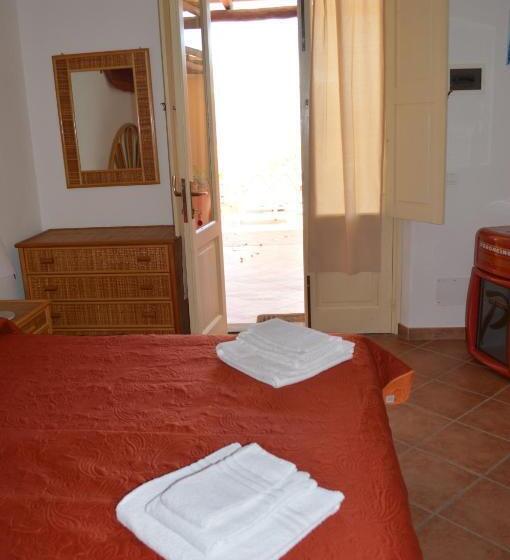 בית מלון כפרי Albergo Seaside