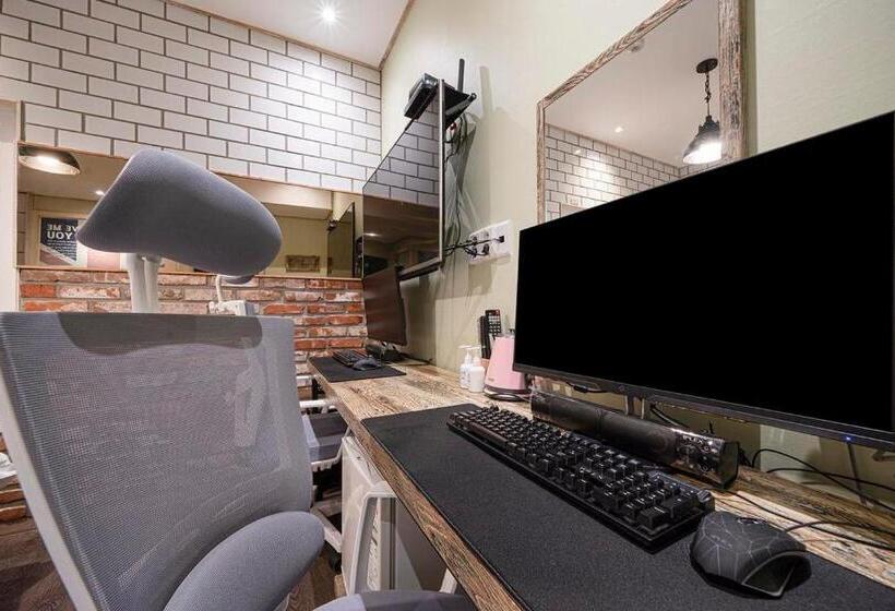 בית מלון כפרי B Bas