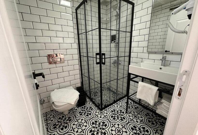 ホテル Begonvil Pansiyon