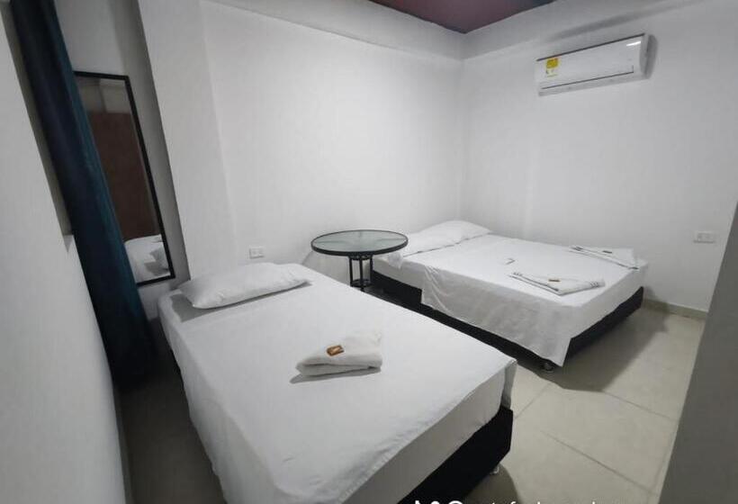 בית מלון כפרי Boutique El Poblado Desert