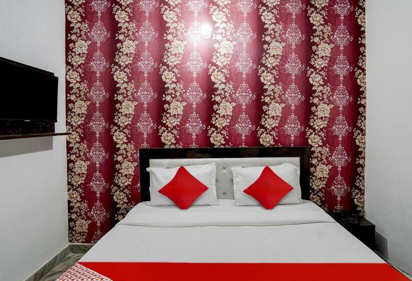 호텔 Flagship The Royal Guest House