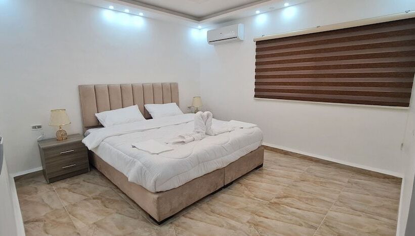 هتل Nabateans Home