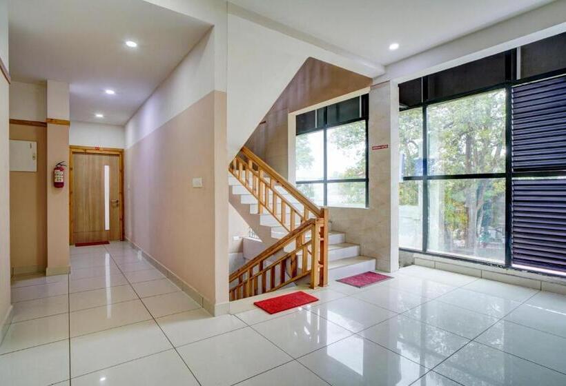 فندق O New Famy Home