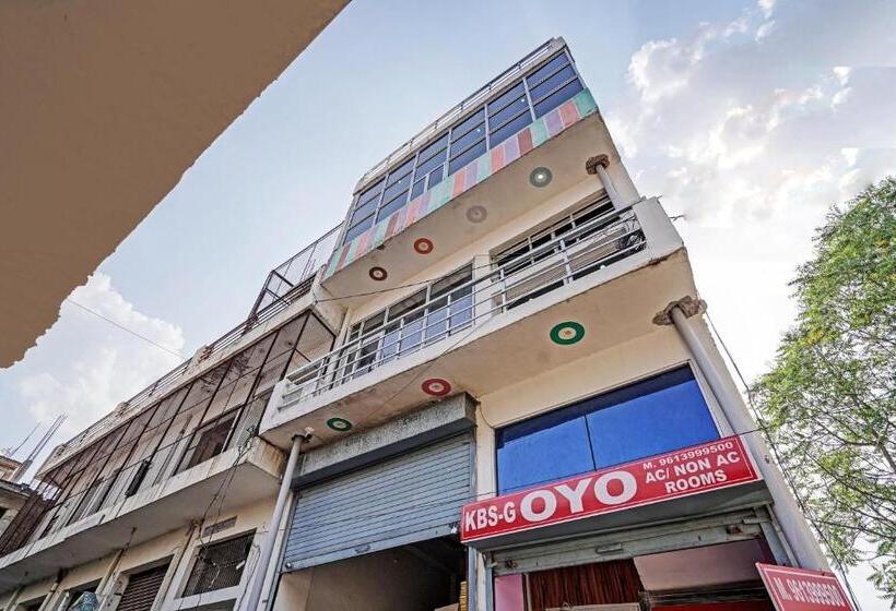 ホテル Oyo Kbs G Oyo