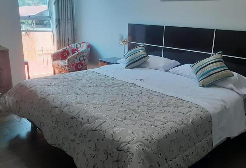 Отель Real Palace Churin