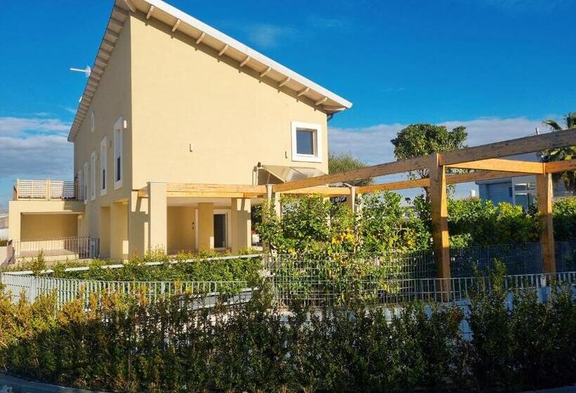 בית מלון כפרי Ro Agrimaison