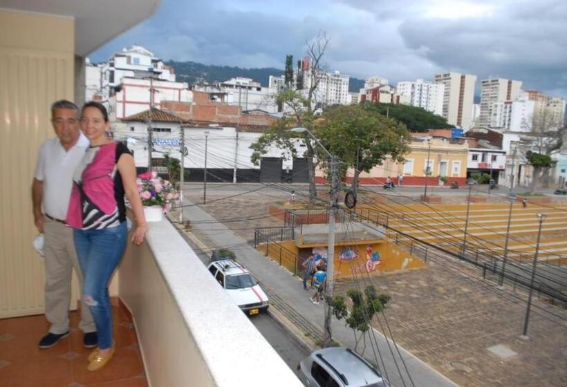 هتل Tayrona Imperial