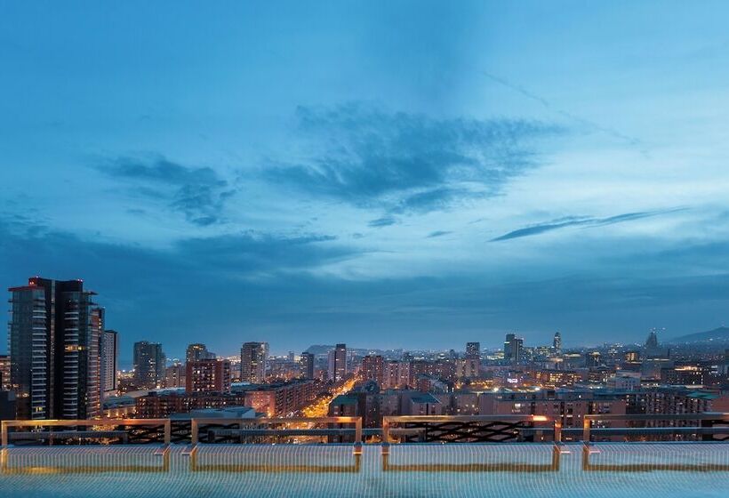 Отель Tembo Barcelona