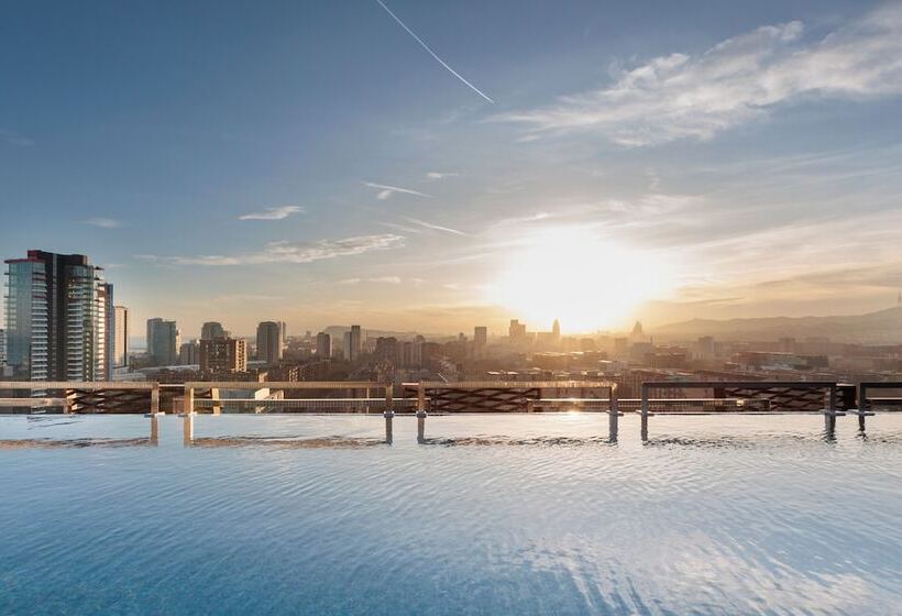 Отель Tembo Barcelona