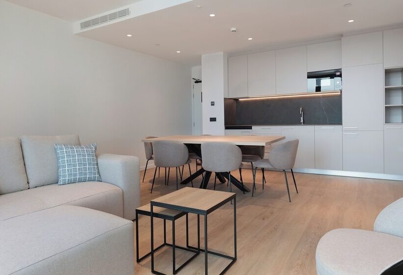 Отель Tembo Barcelona