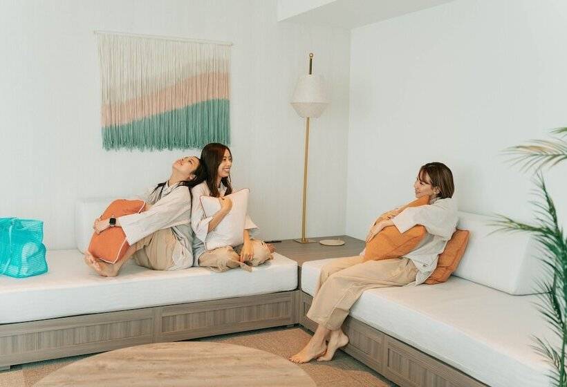 בית מלון כפרי The Senagajima Storyline