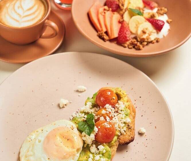 בית מלון כפרי The Somos Flats Central Poblado