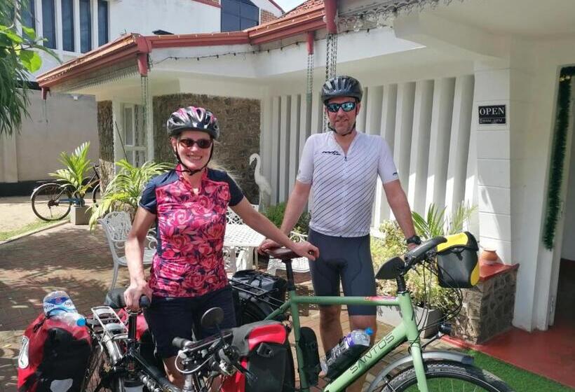 Отель Villa Fernando Resort