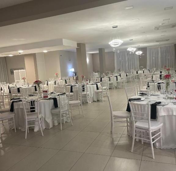 Отель Villa Ruggiero