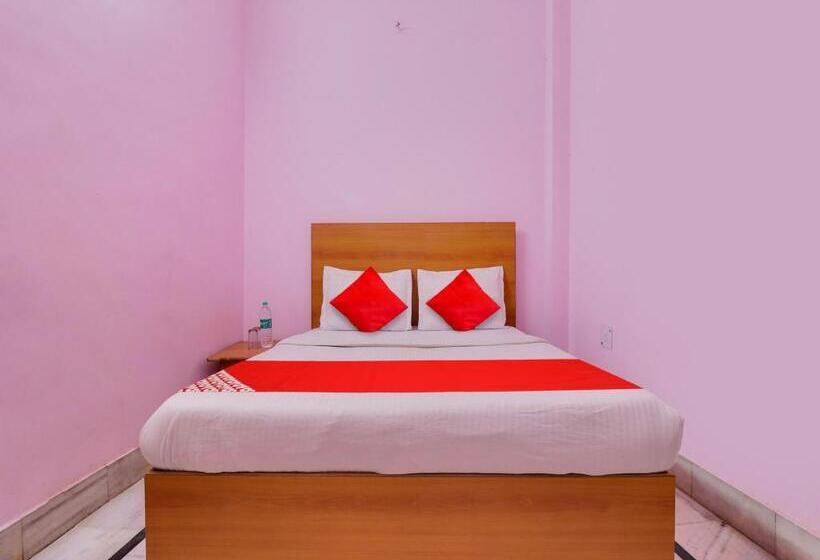 בית מלון כפרי Yug Residency