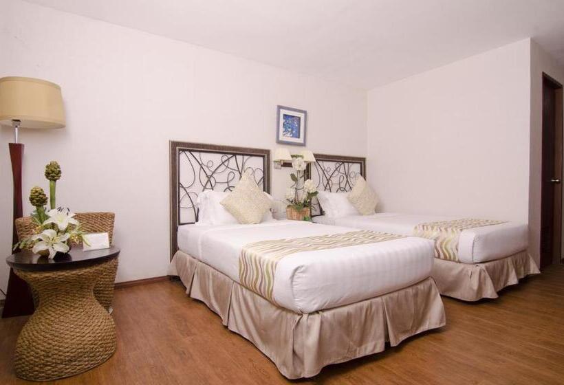 Mangodlong Paradise Beach Resort