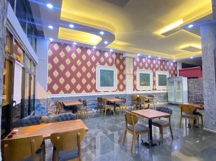 Expert Otel