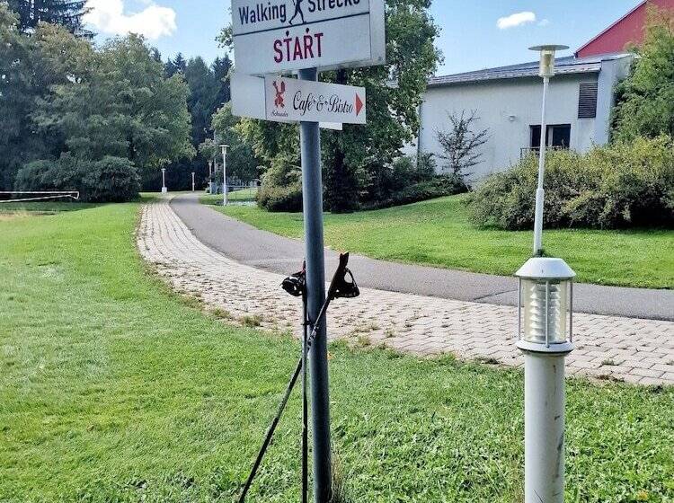 モーテル Green Night