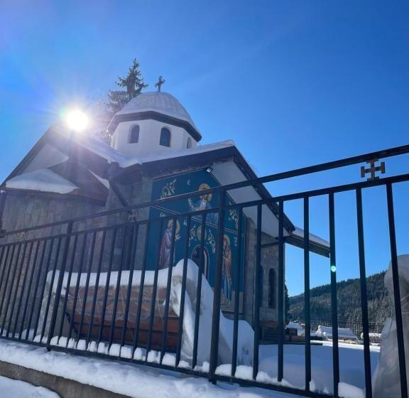 פנסיון музикалната къща